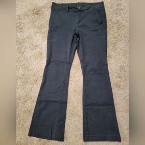 American eagle chino pants